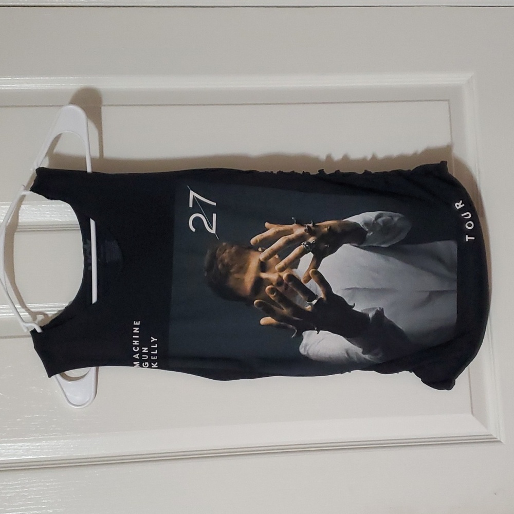 Machine Gun Kelly 27 tour shirt size small Authentic MGK